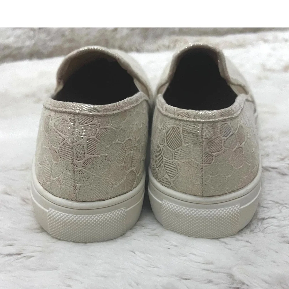 7 EXTREME by Eddie Marc Women's Slip On Sneakers Metallic Embossed Gold Silver 7